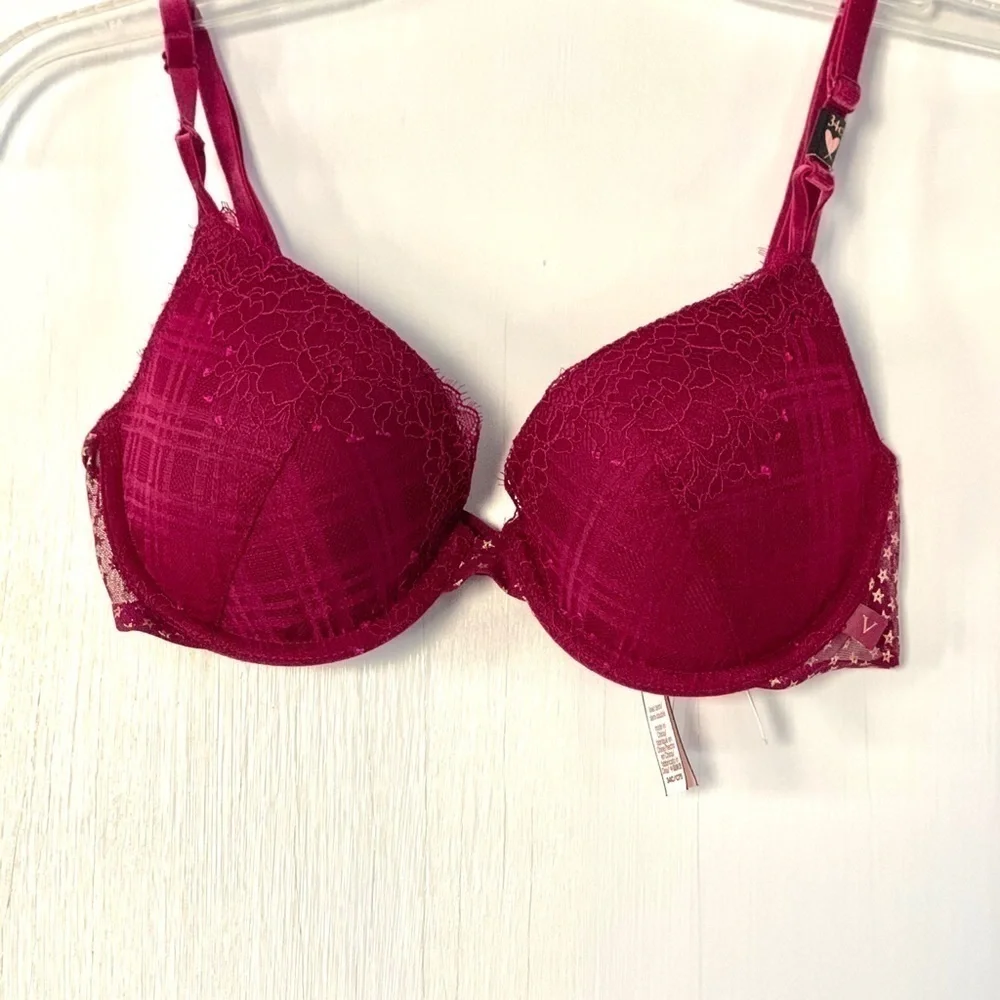 Nwt  VS - Convertible  Sexy Tee Lightly lined Demi bra, size 34C